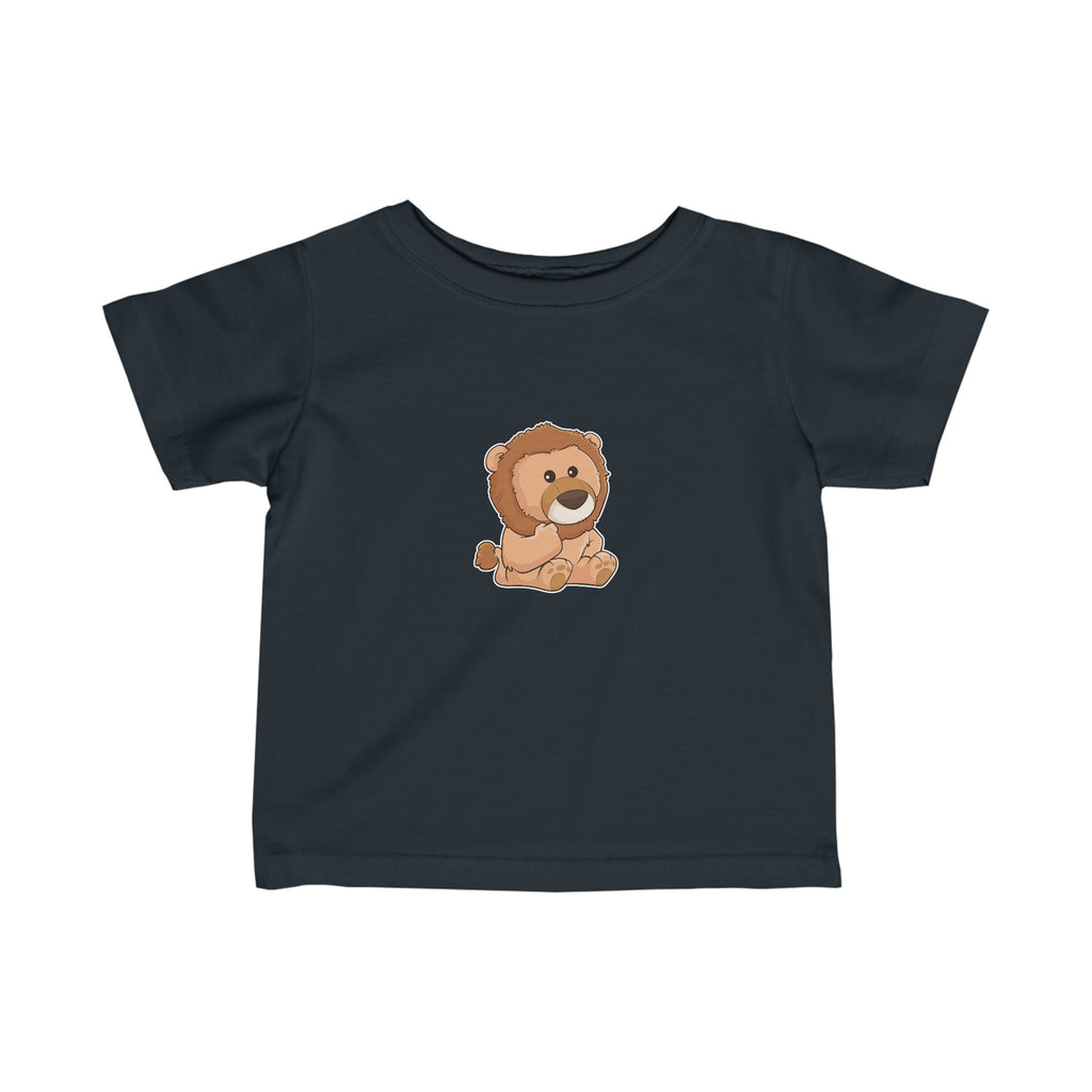 A short-sleeve black shirt with a picture of a lion.